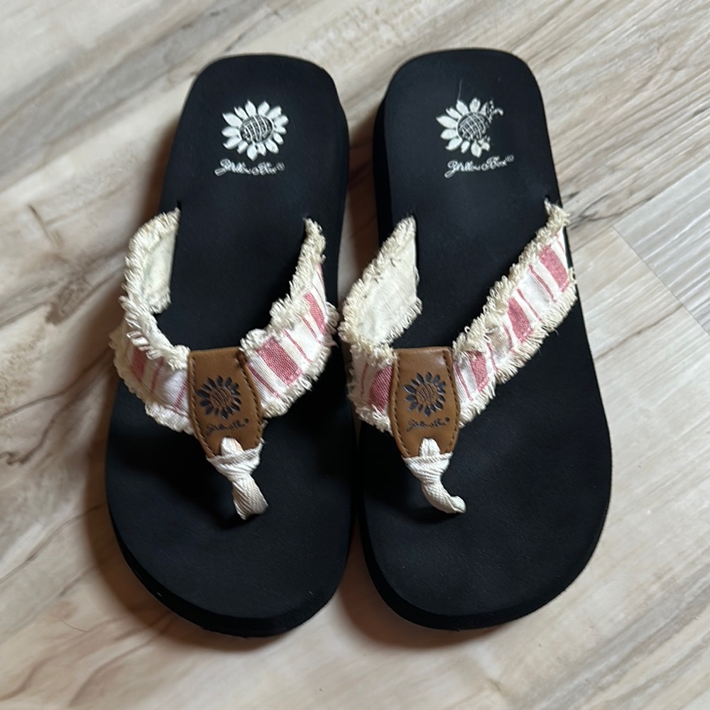 Yellow Box Cream and Pink Flip Flops 7.5
